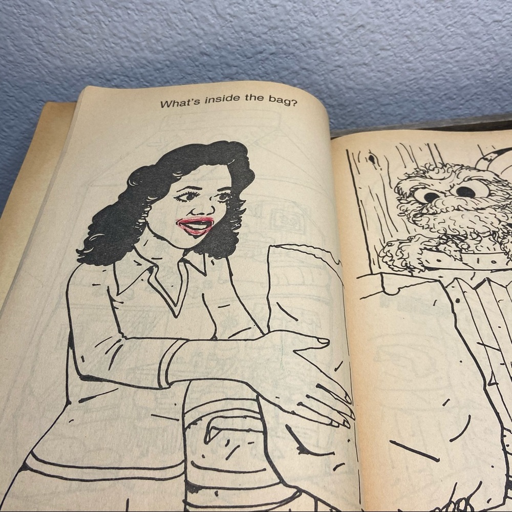 Vintage Sesame Street Coloring Book - Picture 4 of 4